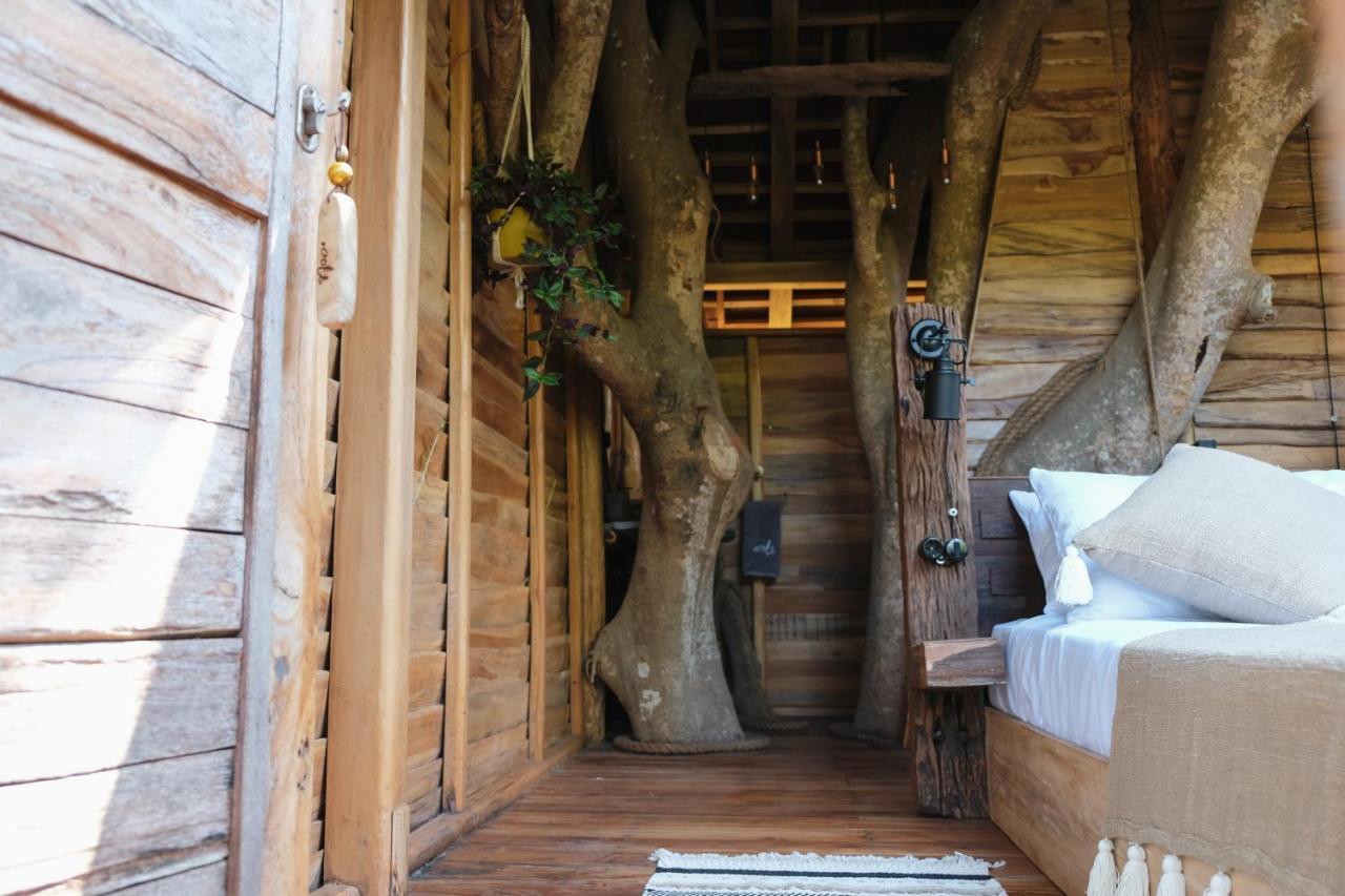 울루와뚜 Roots Tree House 빌라 외부 사진