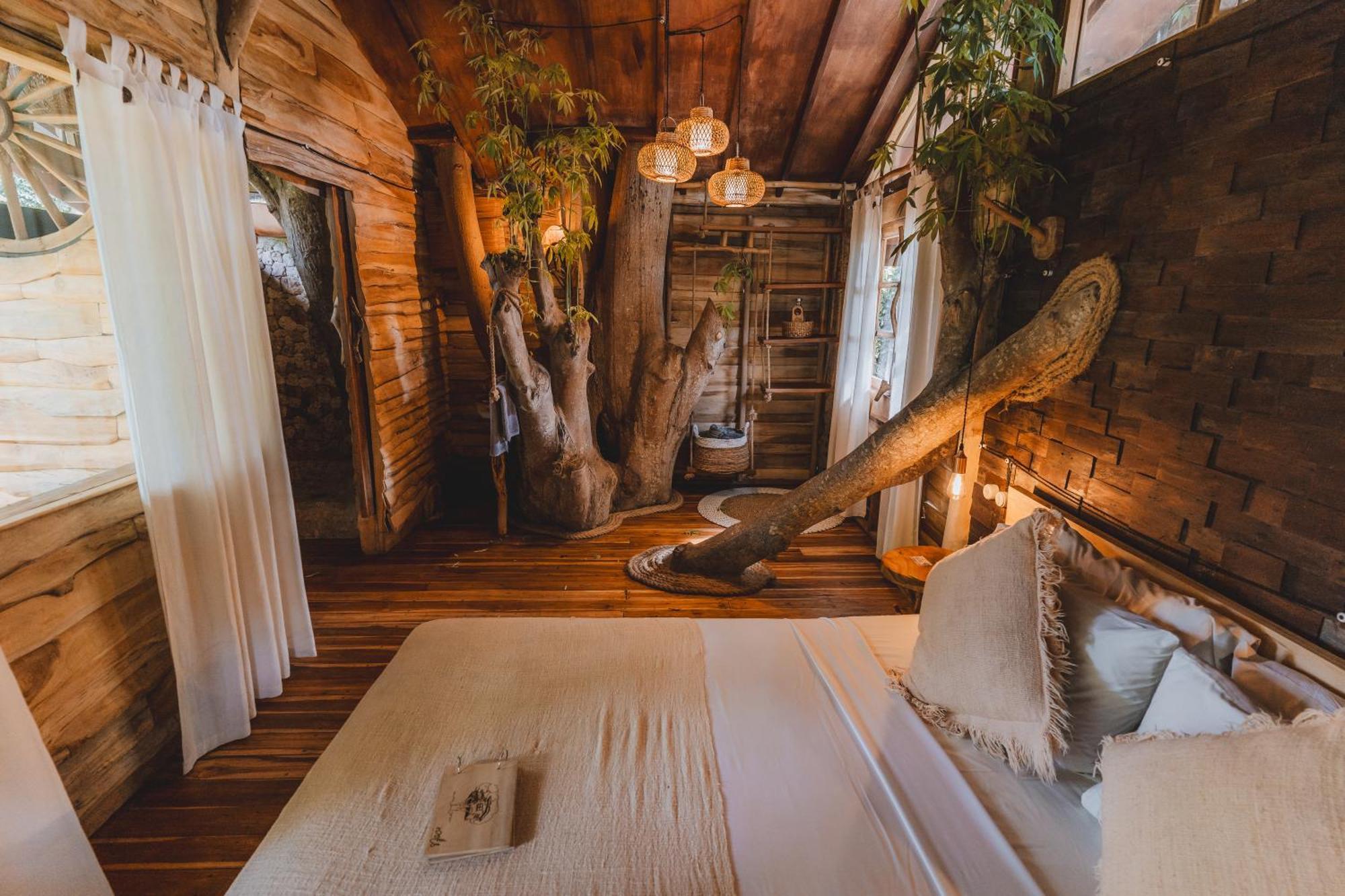 울루와뚜 Roots Tree House 빌라 외부 사진